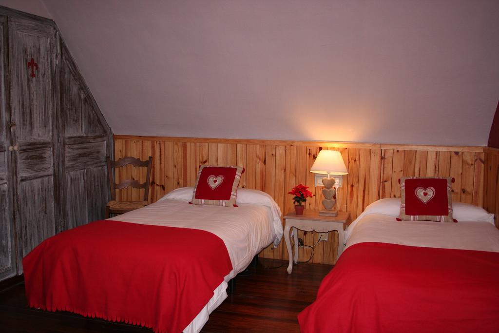 Hotel Boutique Balaitus Sallent De Gallego Bagian luar foto