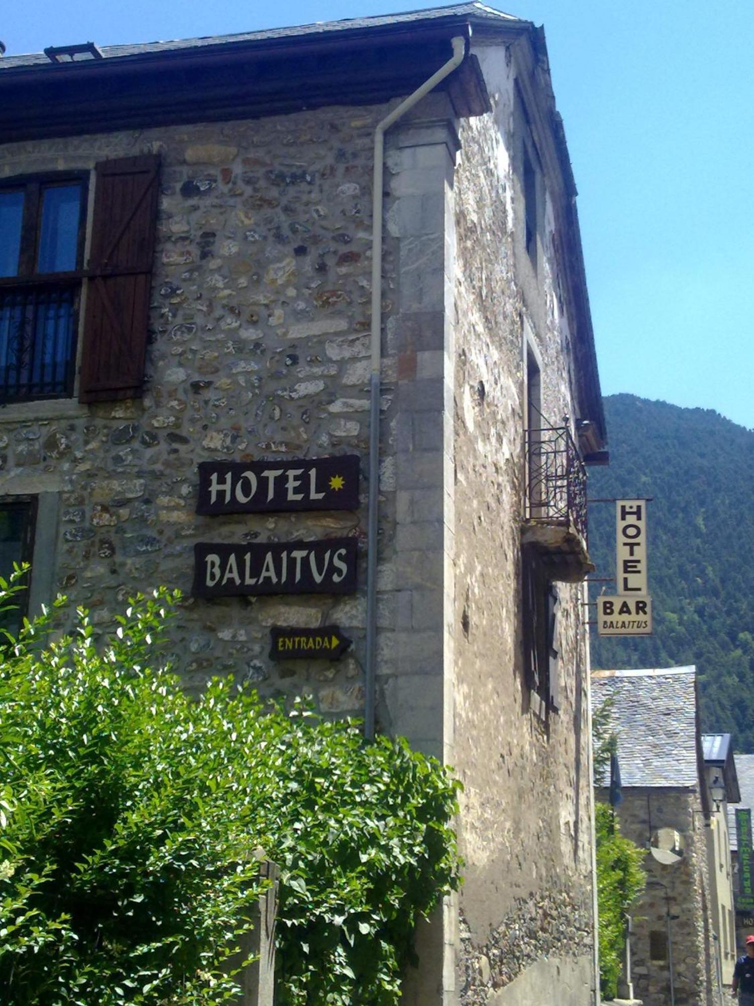 Hotel Boutique Balaitus Sallent De Gallego Bagian luar foto